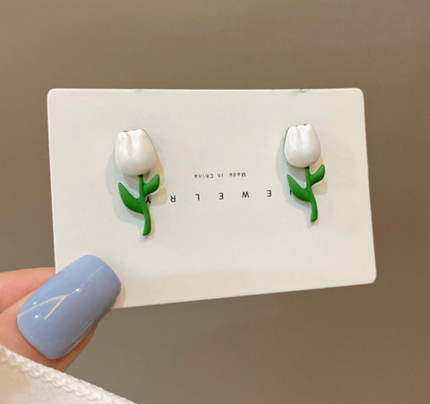 White Tulip Earring