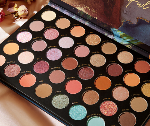 NOVO 40 Eye Shadow Palette