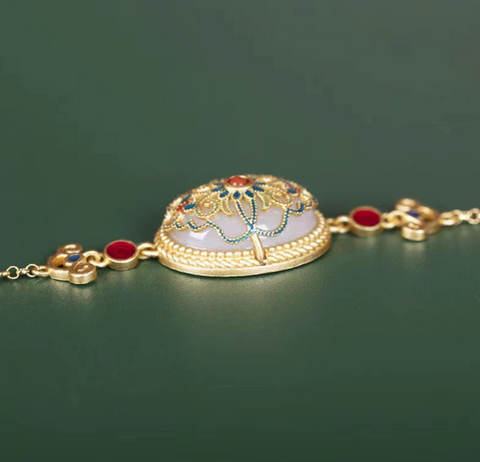 National Style Gold Bracelet 19cm