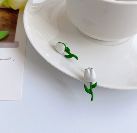 White Tulip Earring