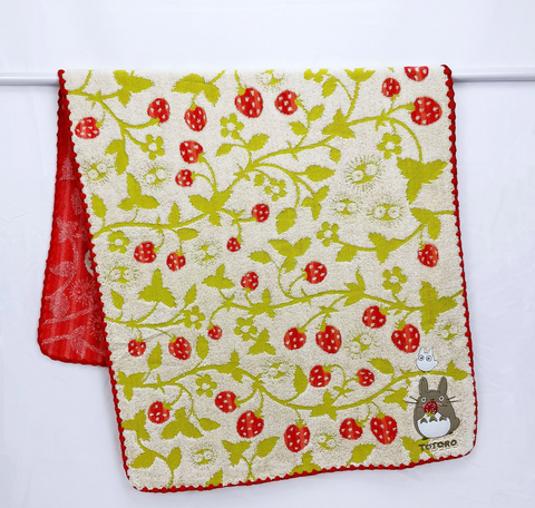 Totoro Strawberry Bathtowel 60*120