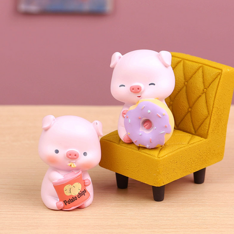 Piggy At Home Blind Box Statues
