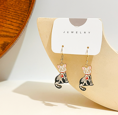 Skeleton Kitten Dangle Earring