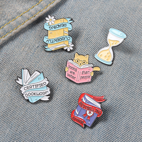 Books Pin