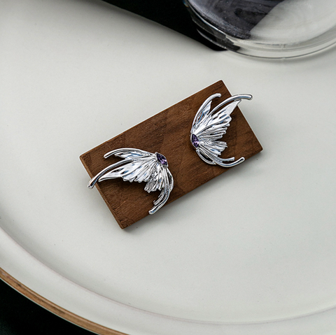 Betta Silver Fin Stud Earring