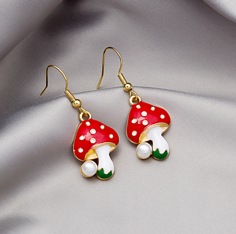 Mushroom Pearl Dangle Earring