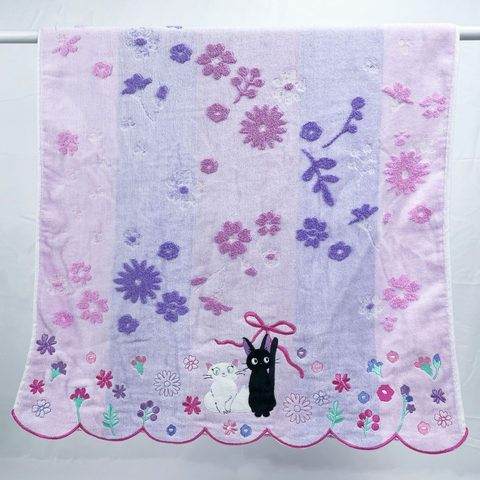 Jiji and White Cat Towel 60*120