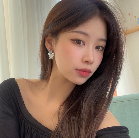 Butterfly Stone Earring