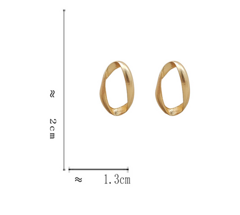 Gold Twist Hoop Earring
