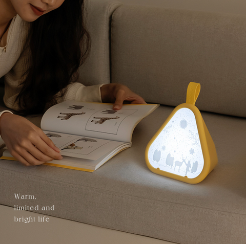 Lovely Scene Triangle Nightlight - White