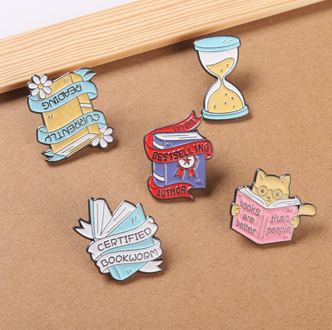 Books Pin