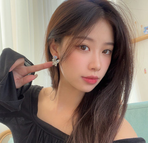 Butterfly Stone Earring
