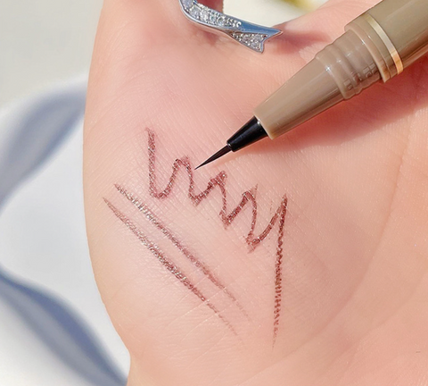 Sweet Mint Waterproof Eyeliner