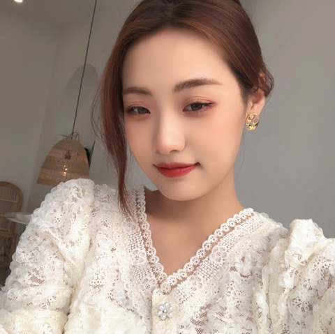 Gold Tulips Earring