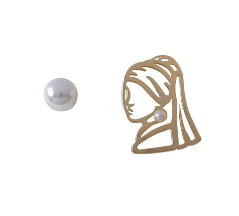 Girl with Pearl Earring Stud