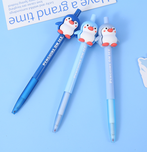 Penguin on Ice Gel Ink Pen Black 0.5mm