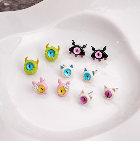 Purple Pink Monster Eye Stud Earring