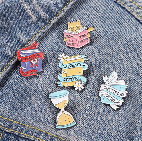 Books Pin