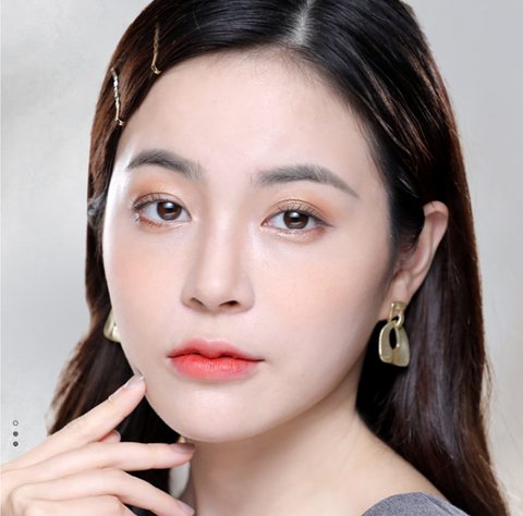 NOVO Triangle Eyebrow Pencil