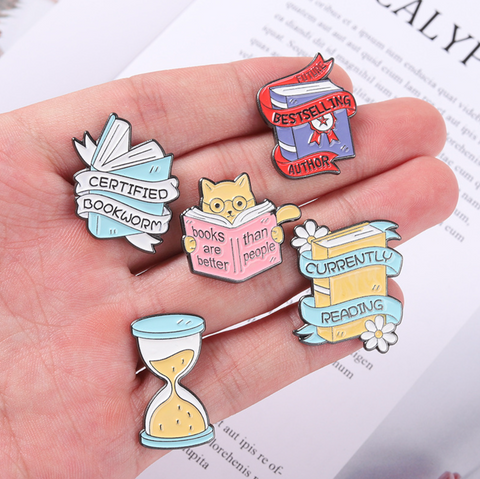 Books Pin