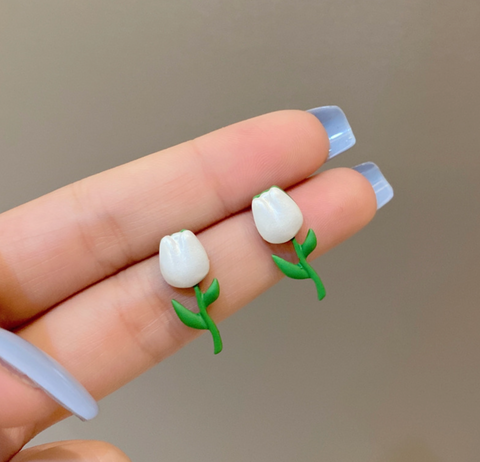 White Tulip Earring