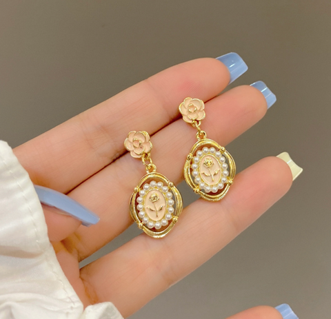 Pink Rose Dangle Earring