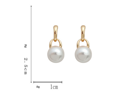 Pearl Chain Earring