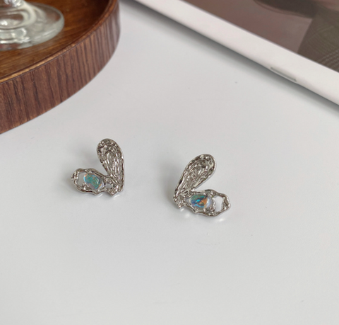 Heart Stone Earring