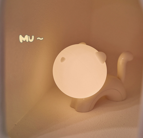Arching Round Kitten Nightlight