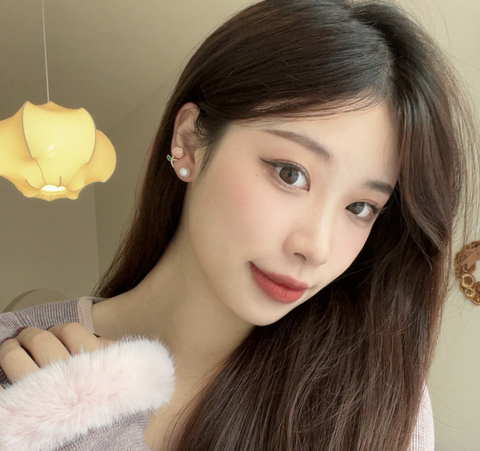 Pink Tulip Gold Earring