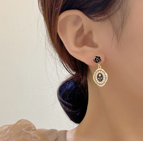 Black Rose Dangle Earring