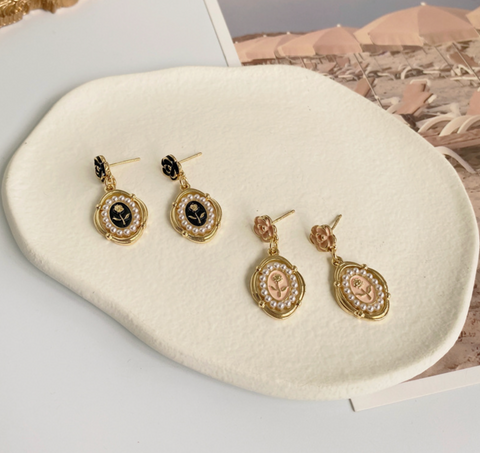 Black Rose Dangle Earring