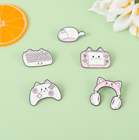Kitty Tech Pin