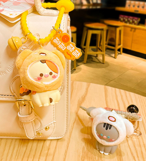 Cutie Hat Cat Keychain