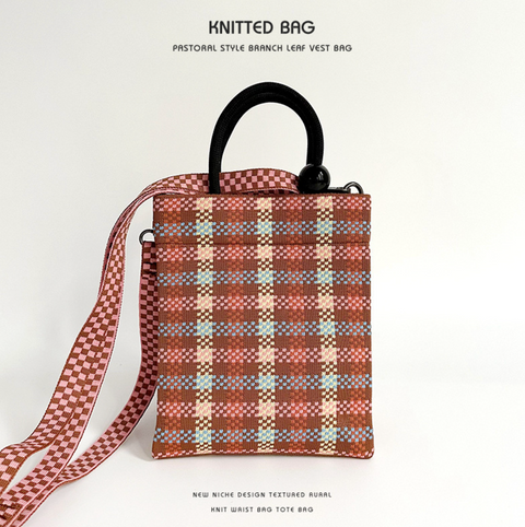 Versatile Minimalist Knit Shoulder Purse