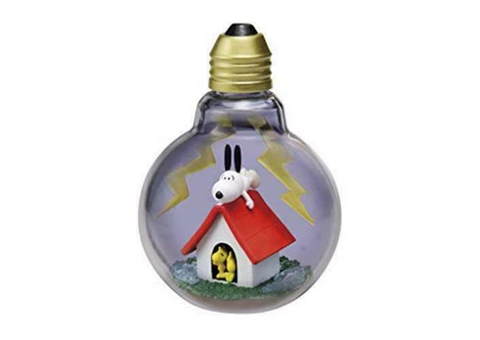 Snoopy Weather Terrarium Statue