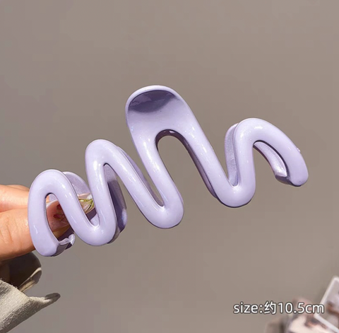 Squiggle Hair Claw Clip