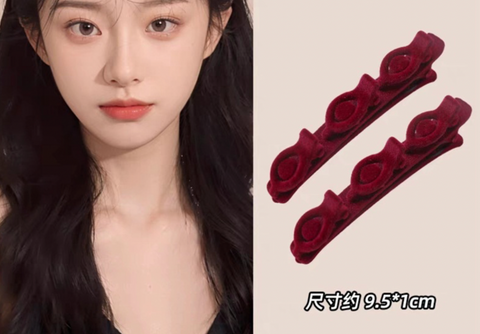 Three Hair Clip Fish