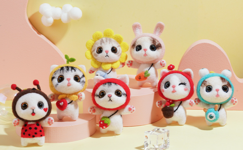 Dress Up Kitty Needle Felt Set