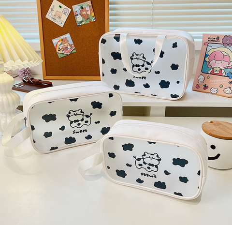Sweet Cartoon Small Wash Bag