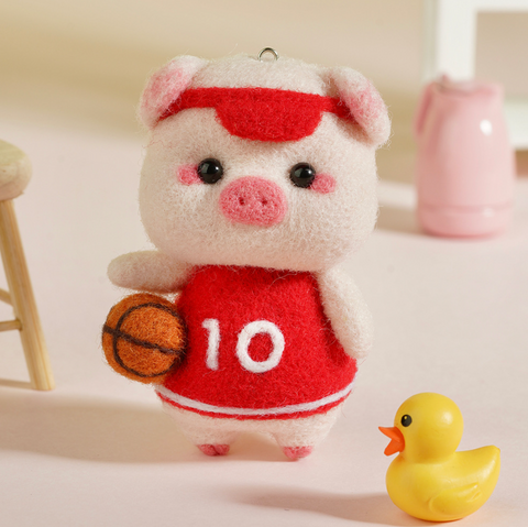 Dress Up Pig Needle Felt Set