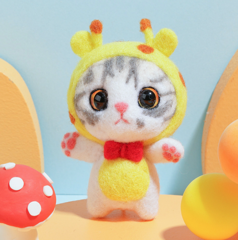 Dress Up Kitty Needle Felt Set