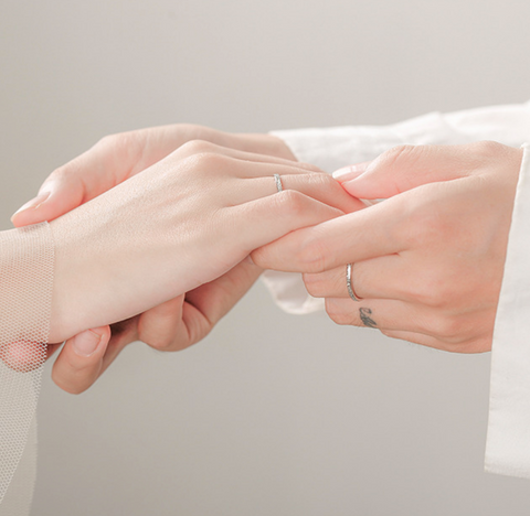 Criss Cross Ring