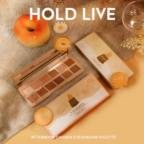 Hold Live Eyeshadow Palette