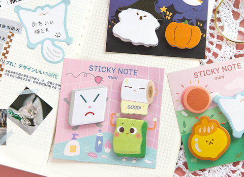Charm Shaped Sticky Post It