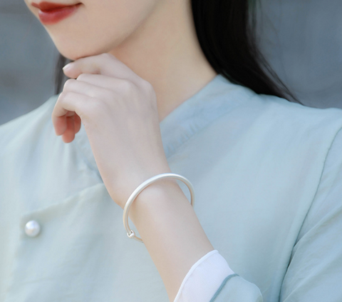 Simple Silver Bracelet