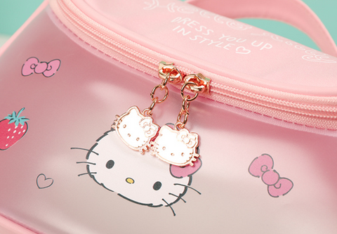 Top Zip Hello Kitty Wash Bag