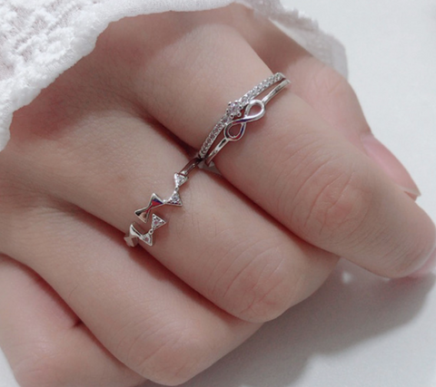 Bow Ribbons Ring