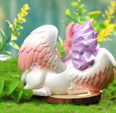 Sleepwalking Mountain and Sea Mystery Statue
