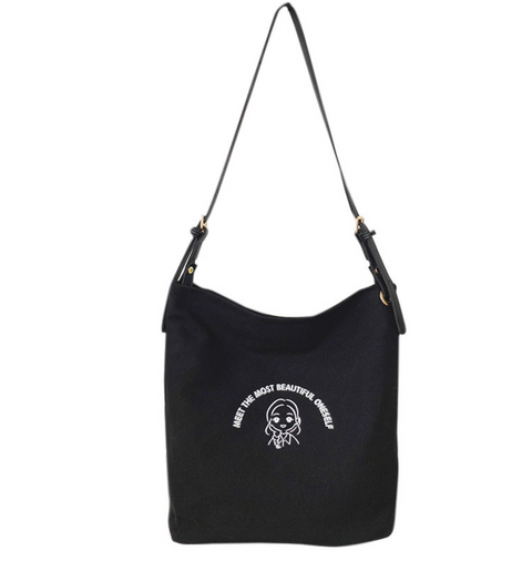 Beautiful Oneself Tote